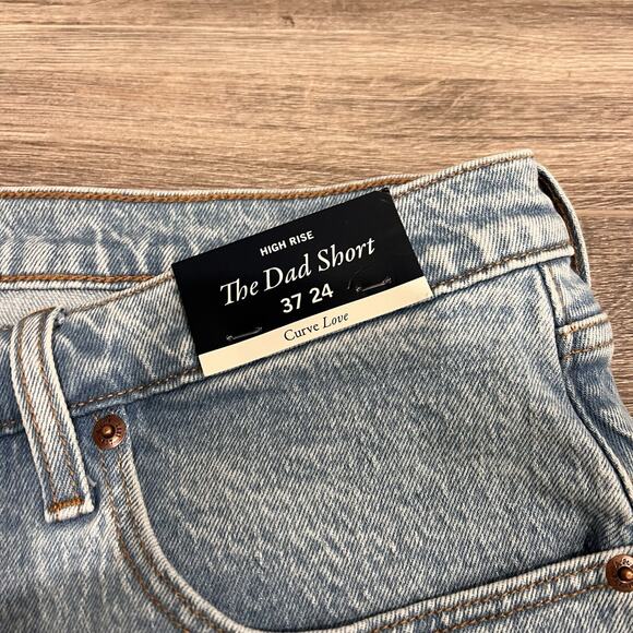 NWT Abercrombie & Fitch Women Shorts 37/24 Blue Denim The Dad Shorts - Picture 3 of 6